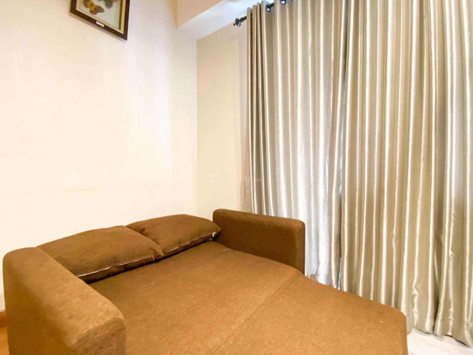 Apartemen Comfy And Modern Look 1br Gateway Park Lrt By Travelio *